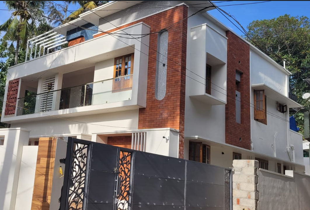 Modern Family Home - Trivandrum